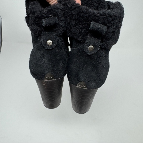UGG ANALISE BLACK SUEDE SHEEPSKIN ANKLE BOOTS WOMEN 6.5 - Picture 12 of 15